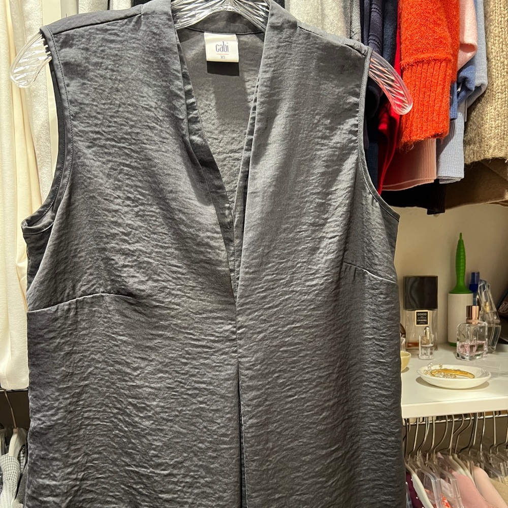 Sleeveless top